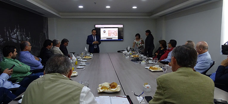 universidad de guanajuato da a conocer a empresarios de celaya el programa conciudadania ug empresa ugto 